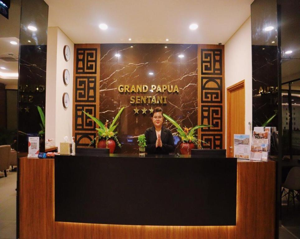 Grand Papua Hotel Sentani WEST PAPUA Buitenkant foto
