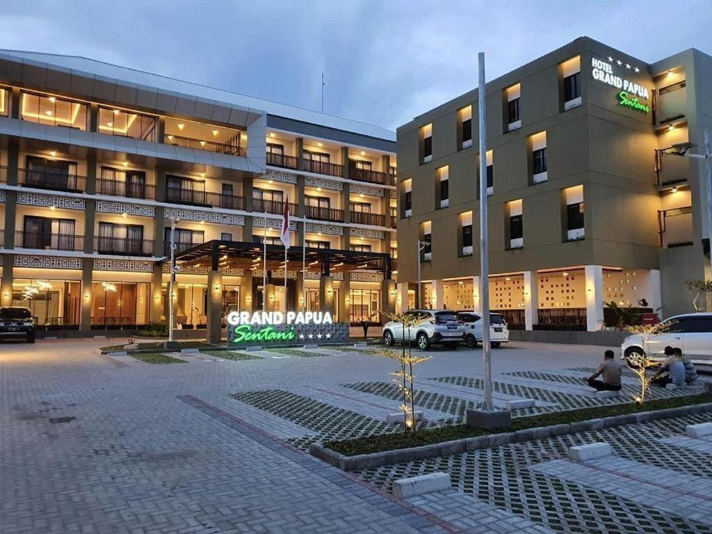 Grand Papua Hotel Sentani WEST PAPUA Buitenkant foto